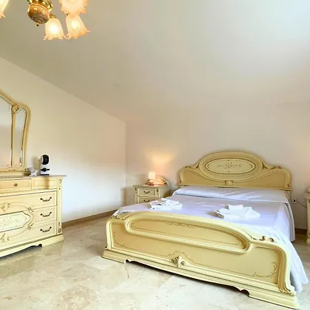 Domo De Aurora - Comfort Guest house *